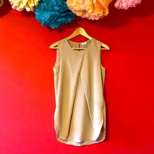 DKNY BEIGE SLEEVELESS  BLOUSE